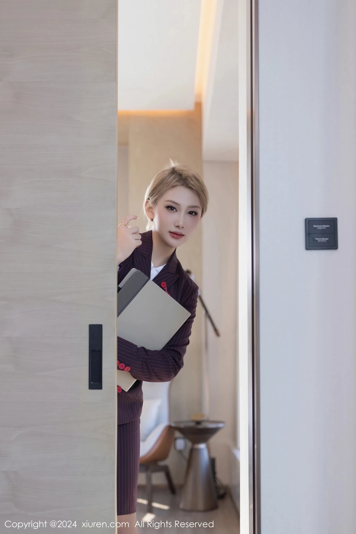 [XiuRen秀人网]第8042期沈青黛写真-秀人资源网